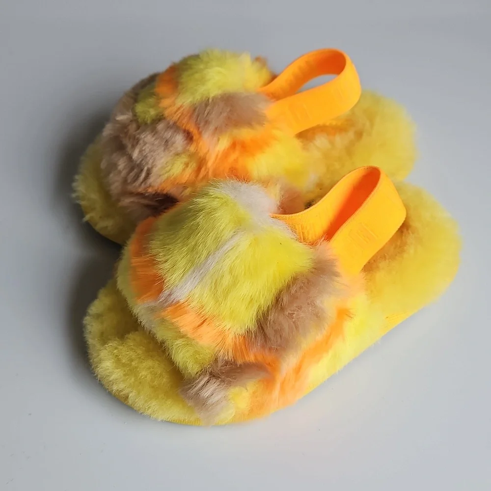 UGG FLUFF YEAH SLIDE Baby Girl Size 7